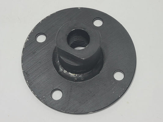 New OEM Genuine John Deere Hub, Part # AM103498