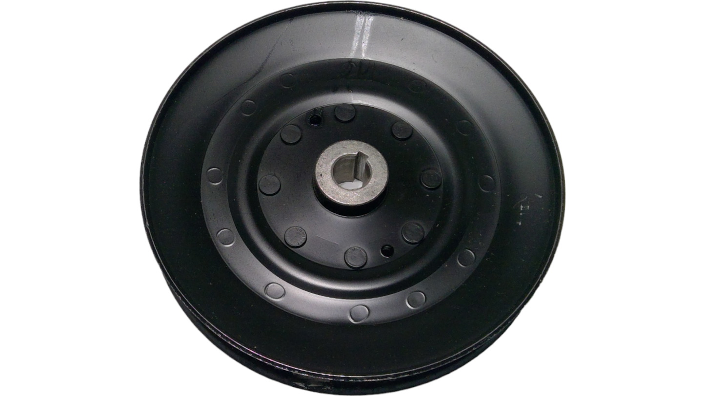 New OEM Genuine John Deere Idler, Part # AM121014