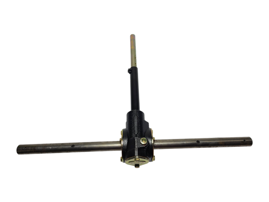 New OEM Genuine John Deere Gear Case, Part # AM141311