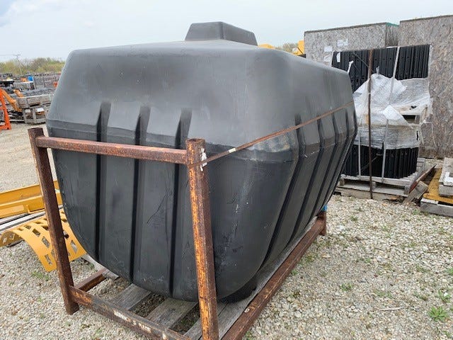 New OEM Genuine John Deere Tank, Part # AN204477