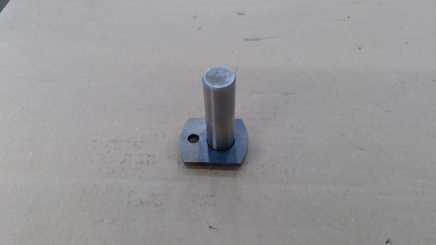 New OEM Genuine John Deere Pin, Part # AR43541