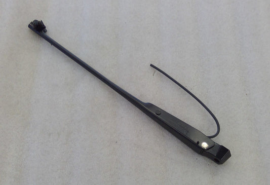 New OEM Genuine John Deere Wiper Arm, Part # AT115597