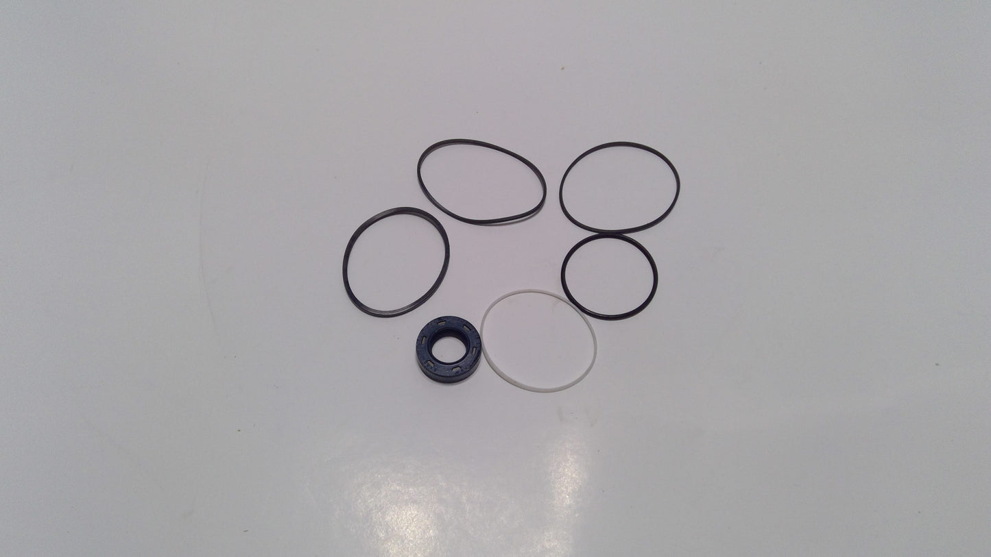 New OEM Genuine John Deere Seal Kit, Part # AT151505