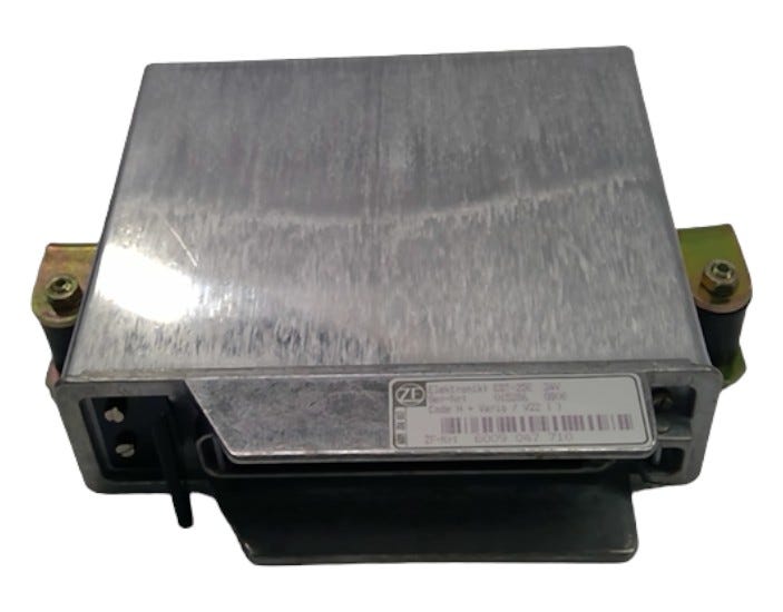 New OEM Genuine John Deere Micro Processor, Part # AT254802