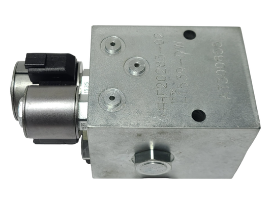 New OEM Genuine John Deere Hyd Actuated Control Valve, Part # AT300855