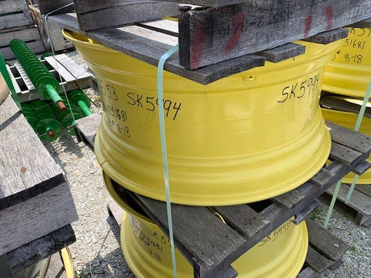 New OEM Genuine John Deere Rim, Part # AZ51681