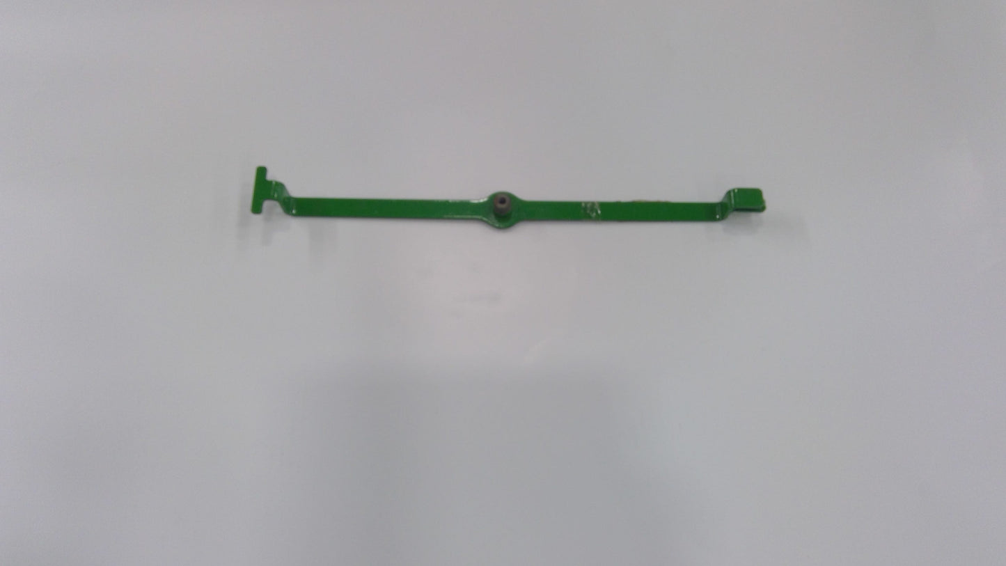 New OEM Genuine John Deere Bracket, Part # AZ65706
