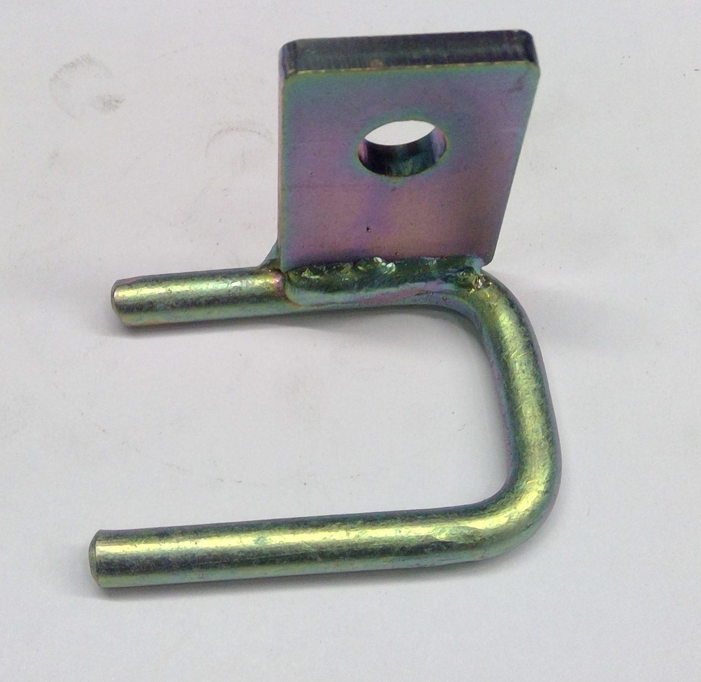 New OEM Genuine John Deere Holder, Part # AZ65725