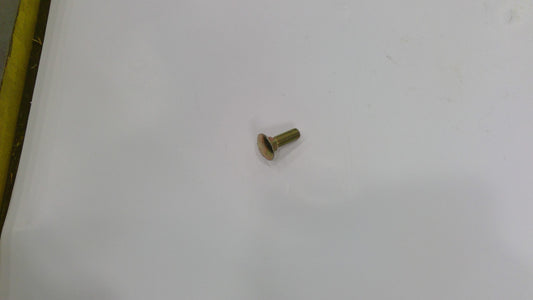 New OEM Genuine John Deere Bolt, Part # CB01425966