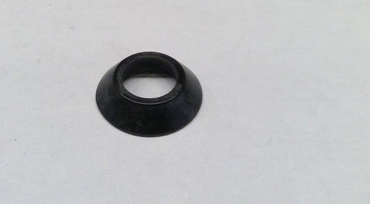 New OEM Genuine John Deere Seal, Part # CQ09832
