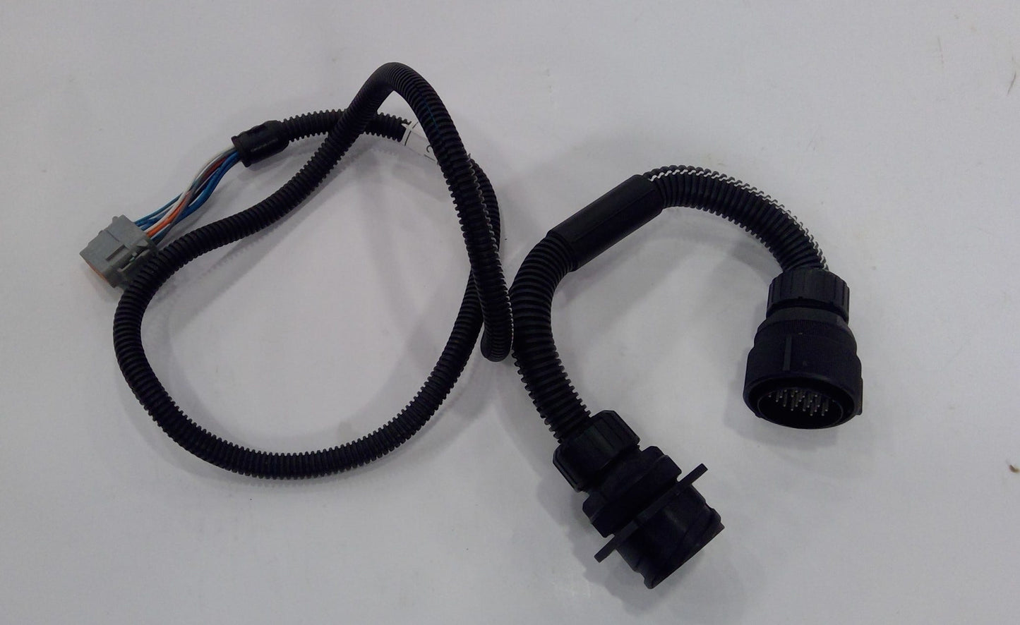 New OEM Genuine John Deere Wiring Harness, Part # DC201295