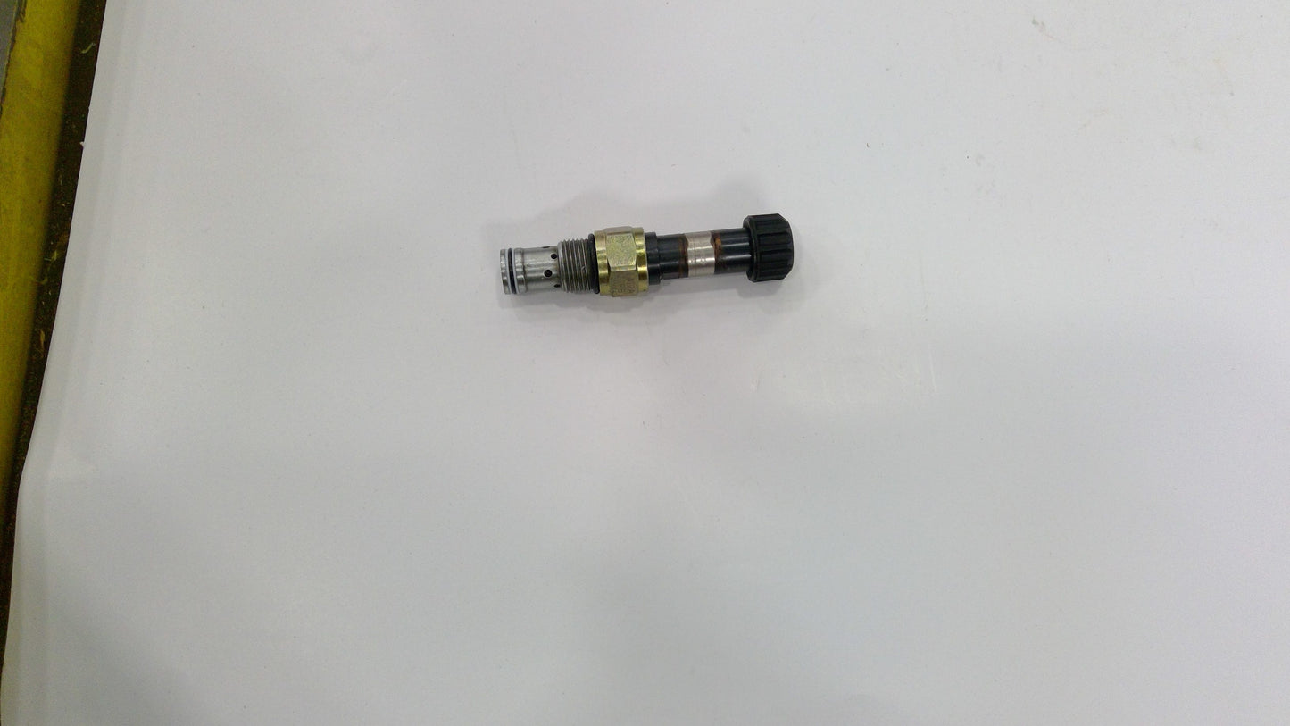 New OEM Genuine John Deere Solenoid Valve, Part # DC203505