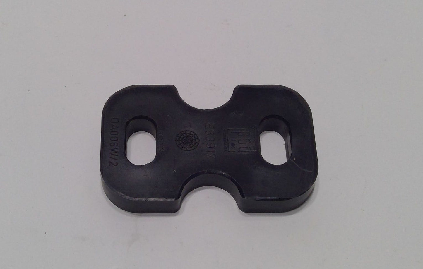 New OEM Genuine John Deere Pad, Part # E83917