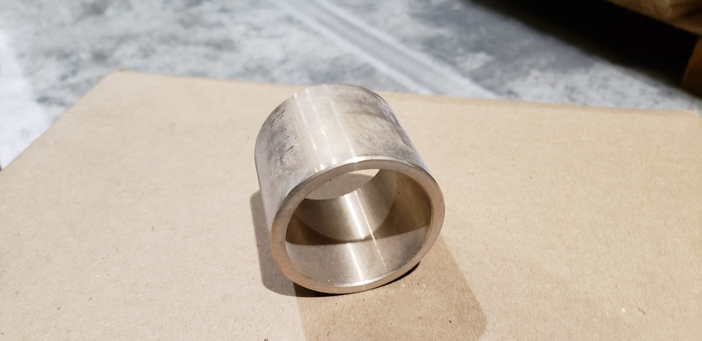 New OEM Genuine John Deere Bushing, Part # F003175