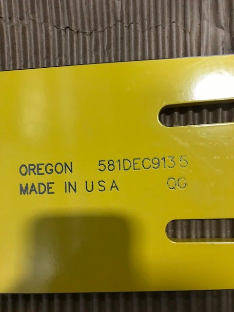 New OEM Genuine John Deere Saw Chain, Part # F303282