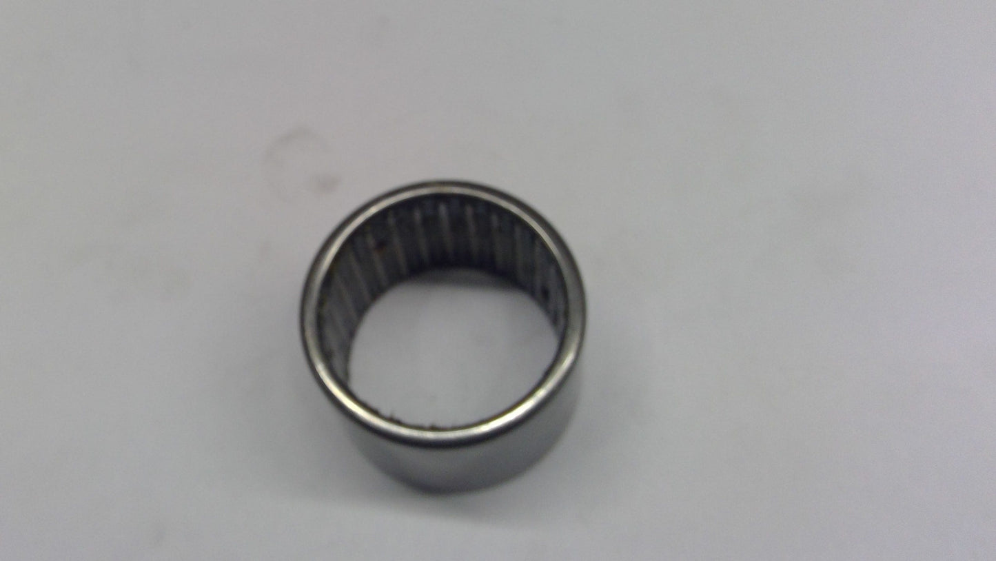 New OEM Genuine John Deere Needle Bearing, Part # F4902016