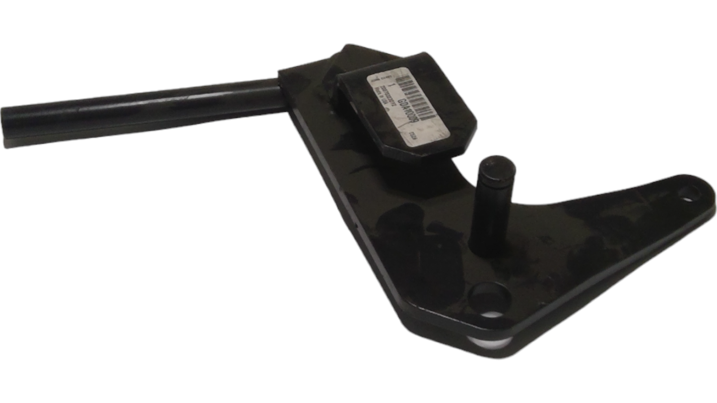 New OEM Genuine John Deere Lift Arm, Part # GDA10009