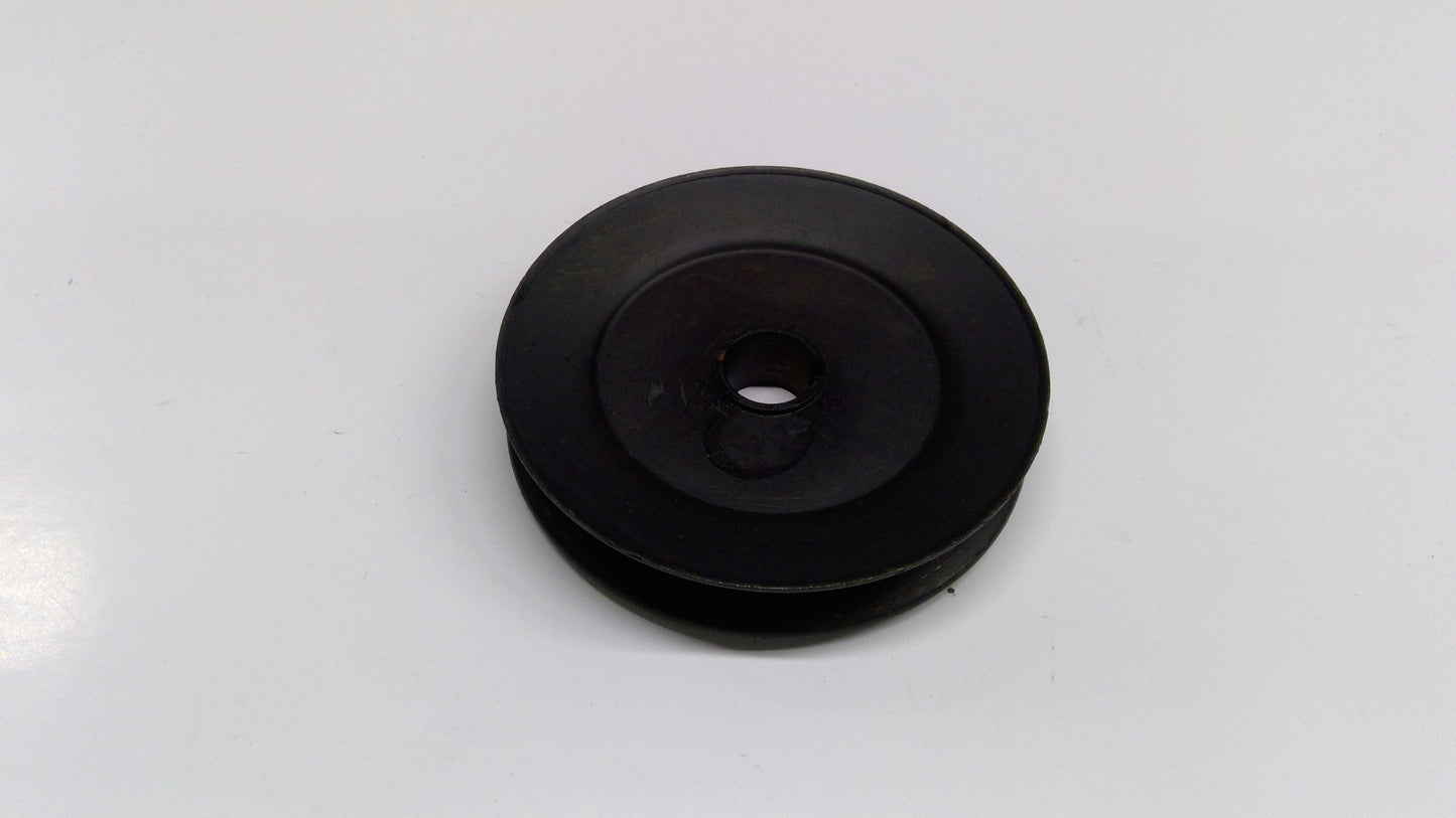 New OEM Genuine John Deere Pulley, Part # GXH48104