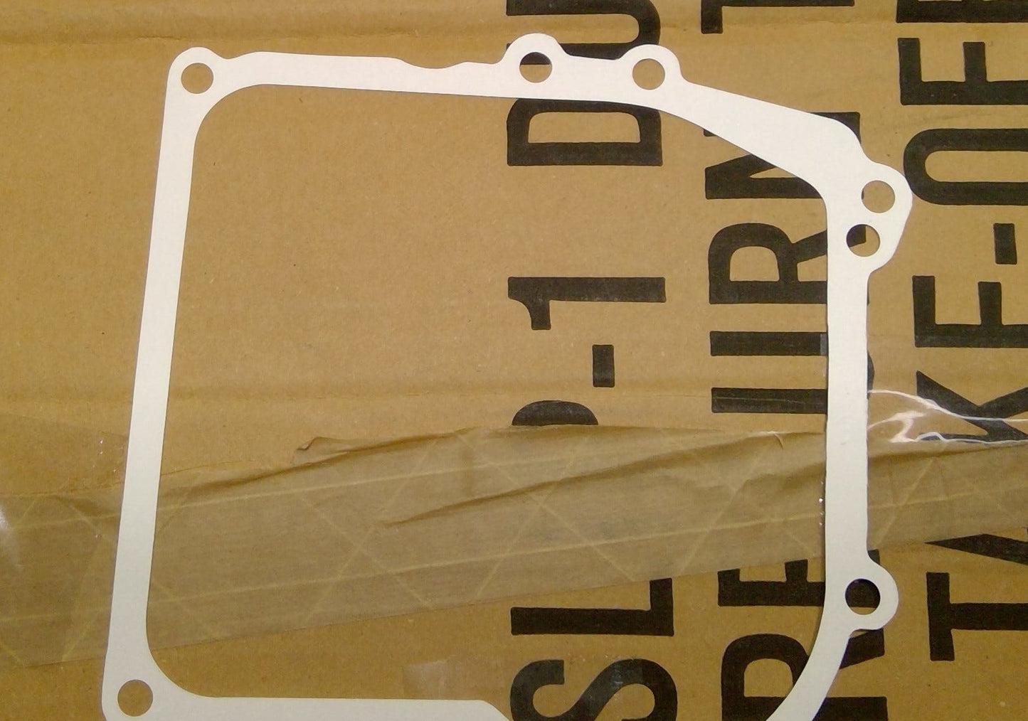 New OEM Genuine John Deere Gasket Crankcase .009, Part # LG270896