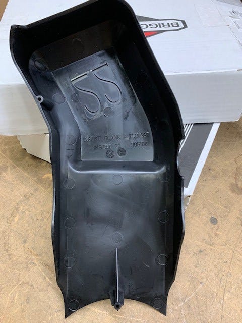 New OEM Genuine John Deere Guard, Part # LG494224