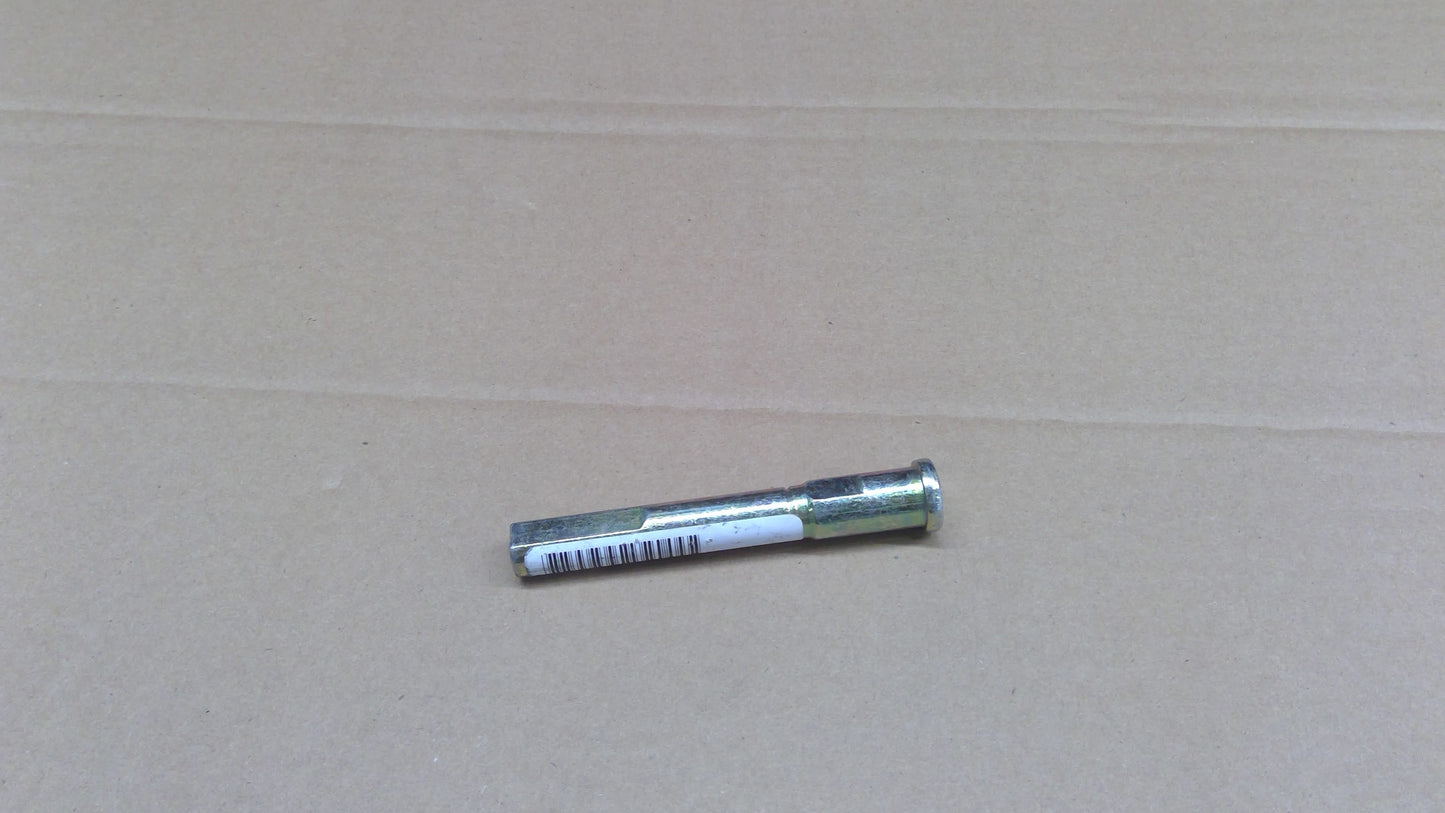 New OEM Genuine John Deere Pin Fastener, Part # M110152