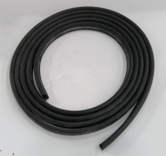 New OEM Genuine John Deere Weatherstrip, Part # M131445