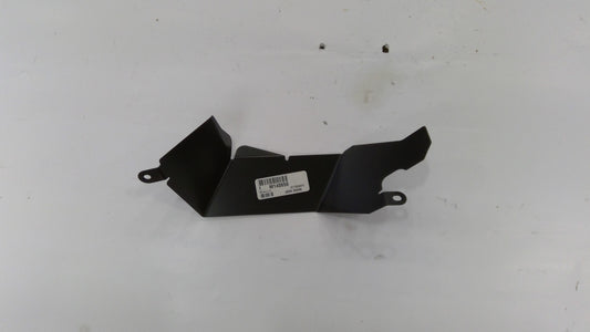 New OEM Genuine John Deere Heat Shield, Part # M140650