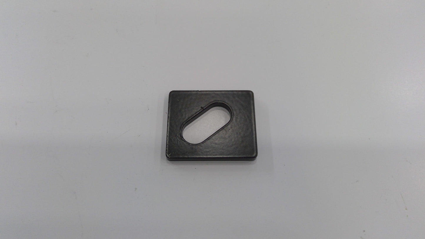 New OEM Genuine John Deere Strap, Part # M147067