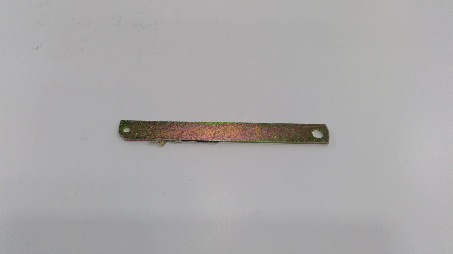 New OEM Genuine John Deere Strap, Part # M72301