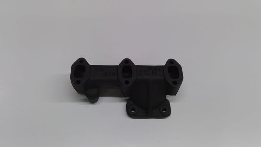 New OEM Genuine John Deere Exhaust Manifold, Part # M806797