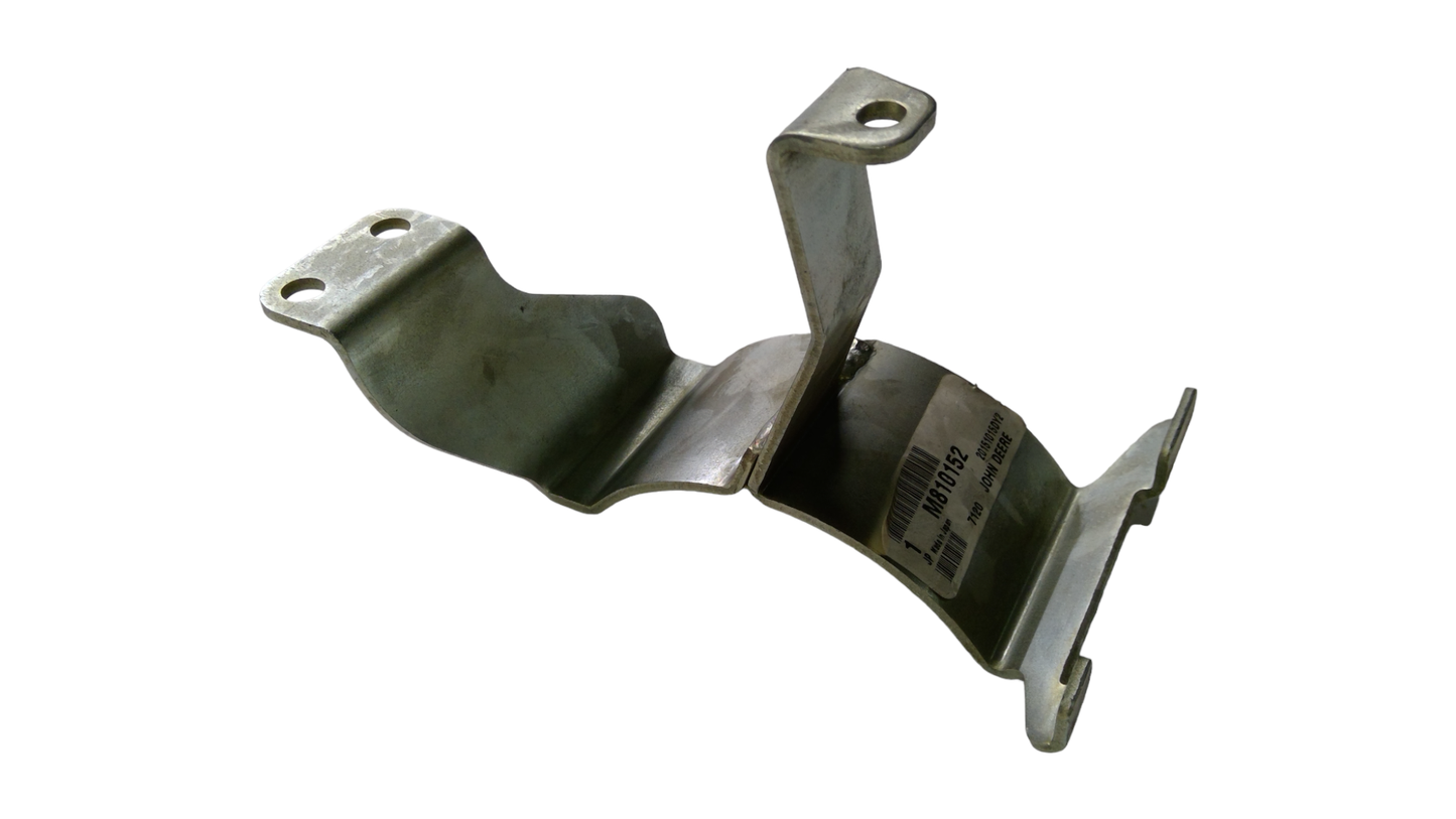 New OEM Genuine John Deere Bracket, Part # M810152