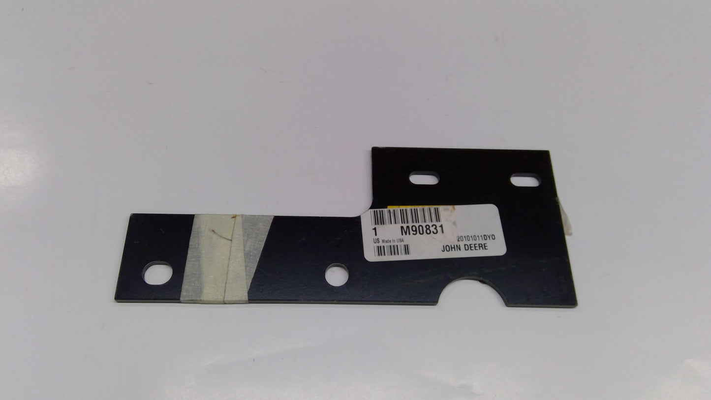 New OEM Genuine John Deere Bracket, Part # M90831