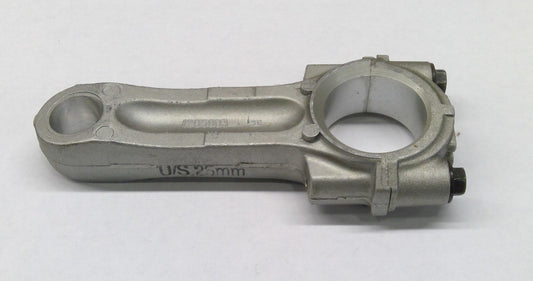 New OEM Genuine John Deere Connecting Rod, Part # M92076
