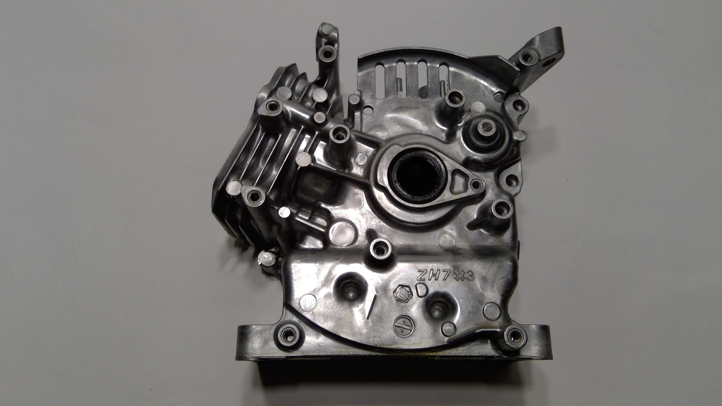 New OEM Genuine John Deere Cylinder Block, Part # MIA10905