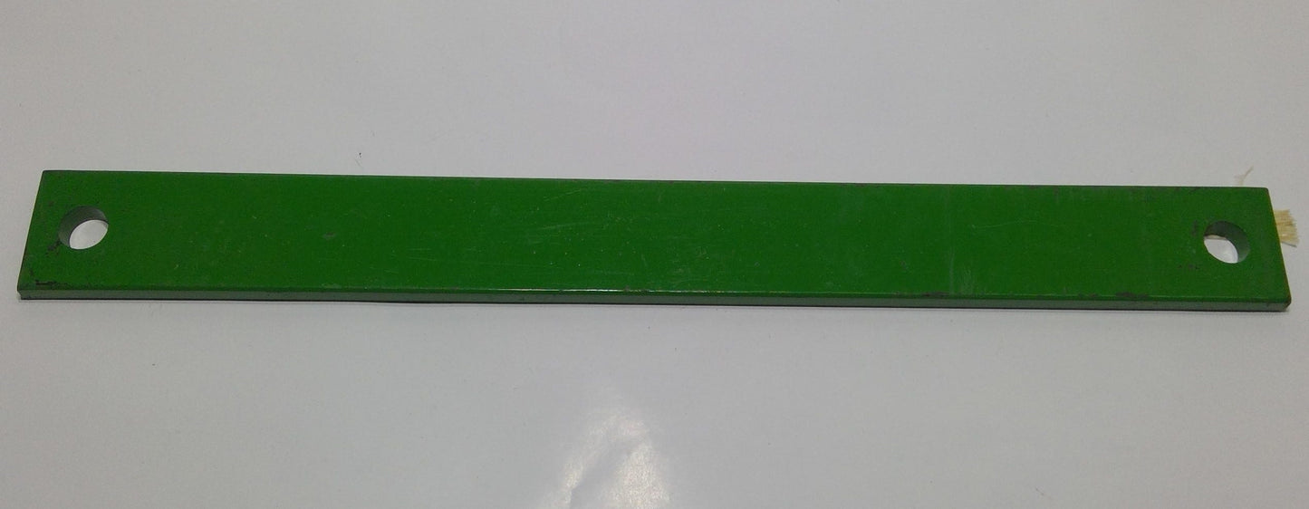 New OEM Genuine John Deere Strap, Part # N187686