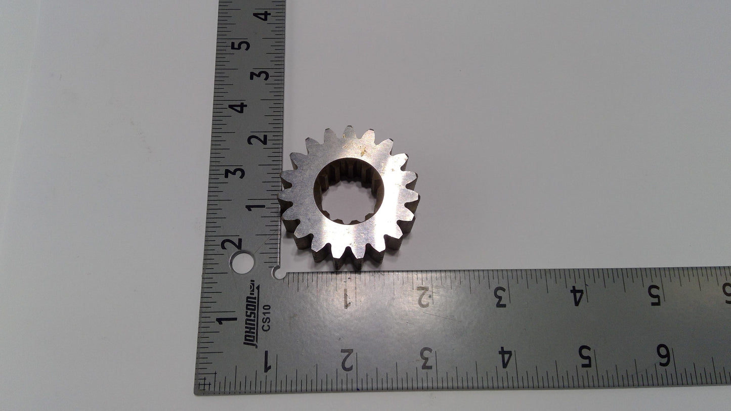 New OEM Genuine John Deere Gear, Part # N207062