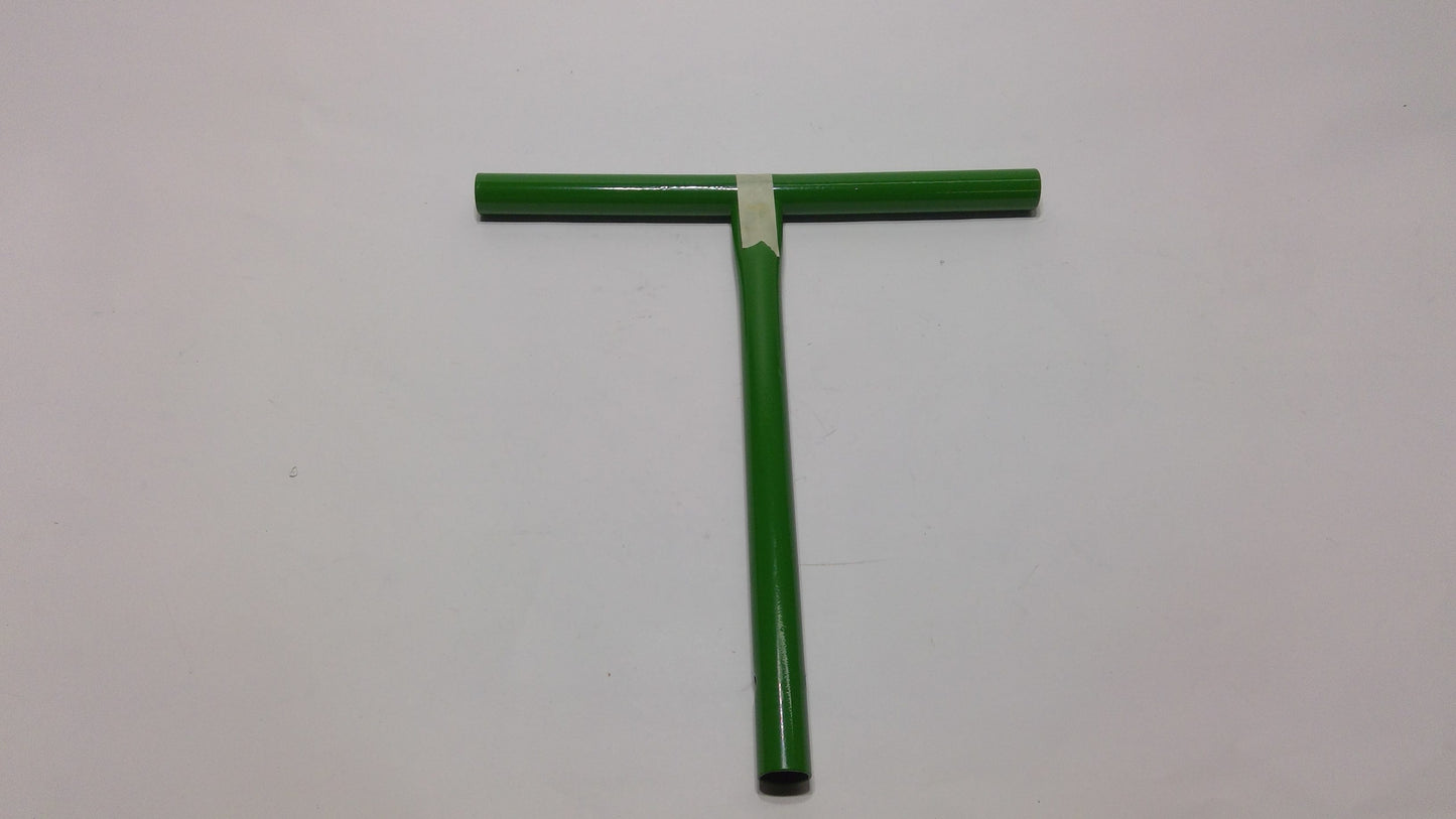 New OEM Genuine John Deere Handle, Part # PT16210