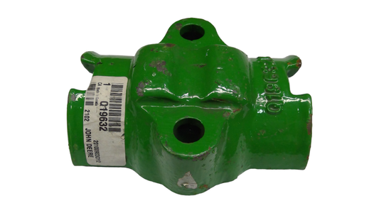 New OEM Genuine John Deere Bearing, Part # Q19632