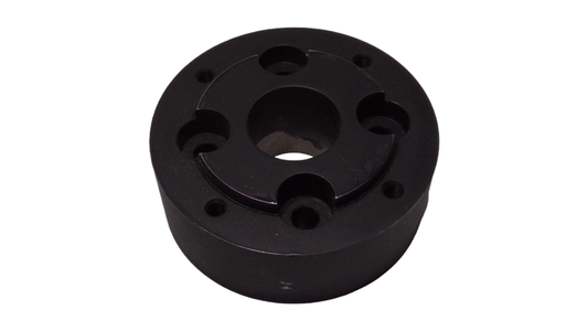 New OEM Genuine John Deere Hub, Part # R116887
