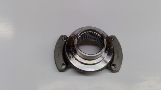 New OEM Genuine John Deere Universal Joint Yoke, Part # R134606