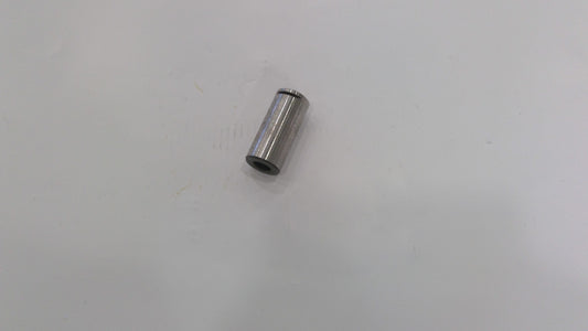 New OEM Genuine John Deere Shaft, Part # R35004