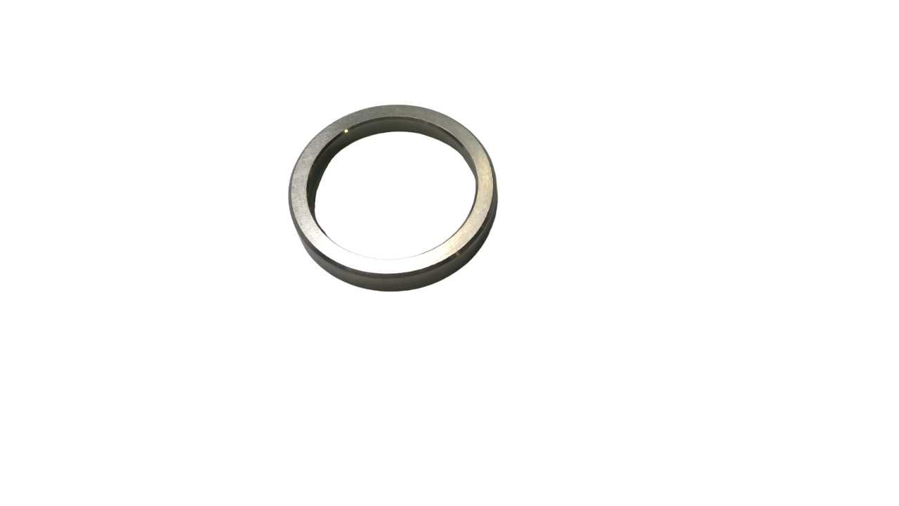 New OEM Genuine John Deere Insert, Part # R48313