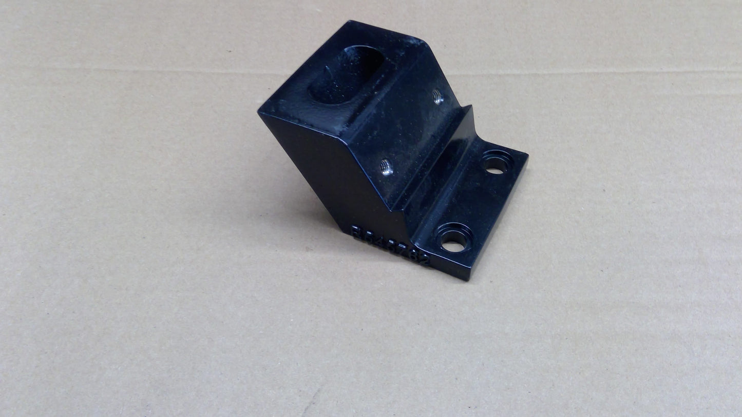 New OEM Genuine John Deere Support, Part # R545762