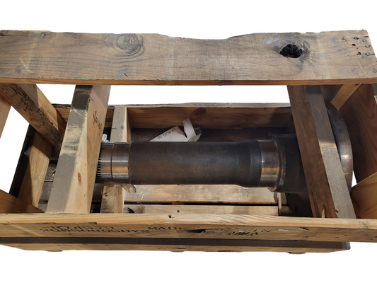 New OEM Genuine John Deere Spindle, Part # R74573