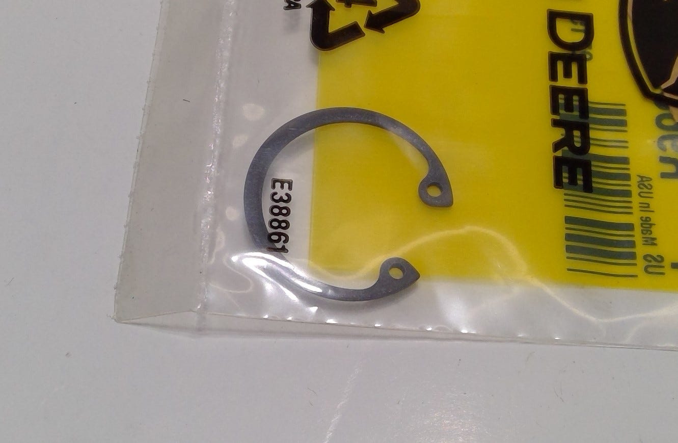 New OEM Genuine John Deere Snap Ring, Part # R96821