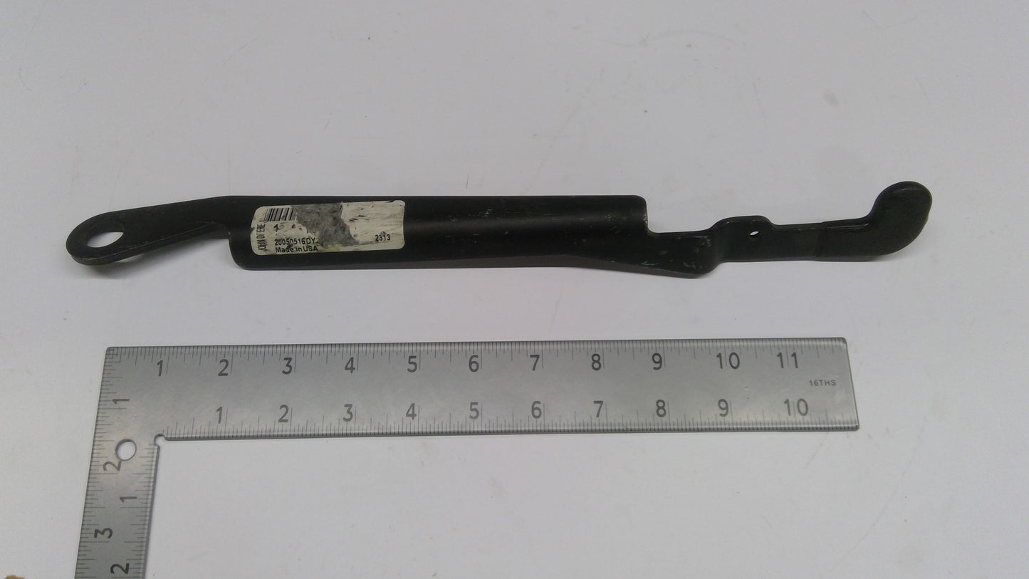 New OEM Genuine John Deere Lever, Part # R97432