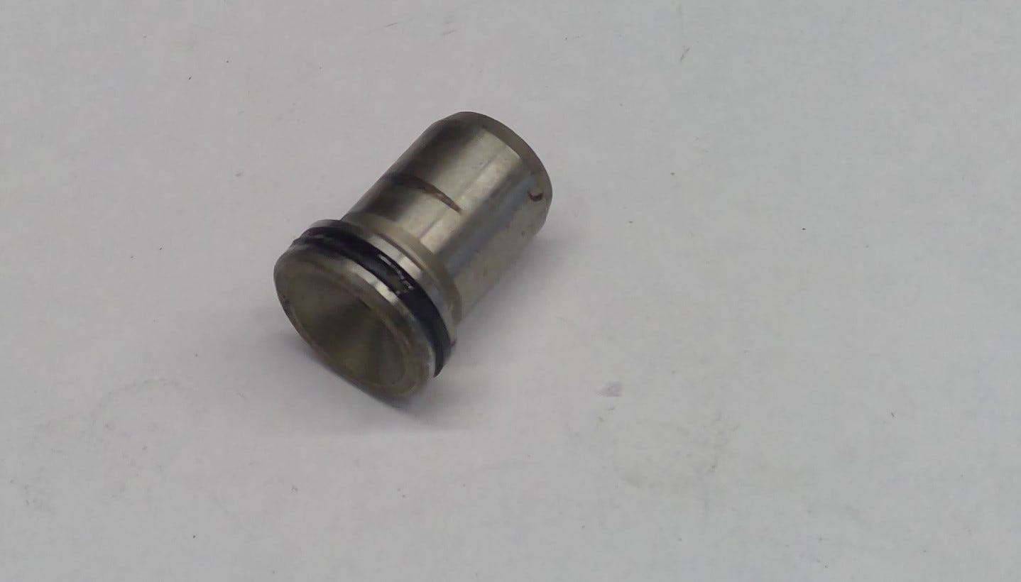 New OEM Genuine John Deere Plunger, Part # R97883