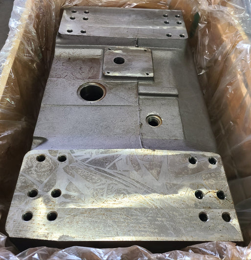 New OEM Genuine John Deere Housing, Part # T128496