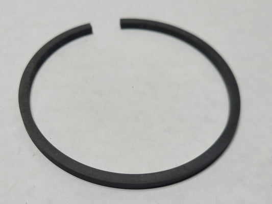 New OEM Genuine John Deere Ring, Part # T18404