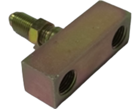 New OEM Genuine John Deere Tee Fitting, Part # TT122119